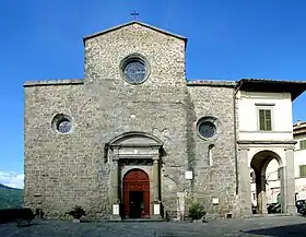 Cathédrale, et sa façade inachevée