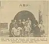 Les Red Starmens vont s'exposer au assauts de l'U.S.M.B. On reconnaît, au premier plan, leur capitaine Yamarène, puis Falandry, Bouquet, Giganti, etc...