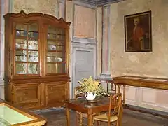 Une pièce du rez-de-chaussée (maison-musée aux Charmettes).