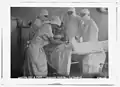 Salle d'opération au « No&nbsp;2 Canadian stationary hospital » (1914).