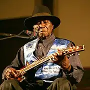 Honeyboy Edwards.