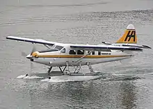 Flotteurs d'un hydravion.