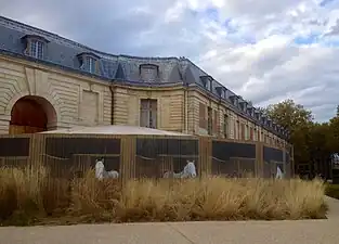 Arrière du théâtre de l'Académie équestre, le trompe-l’œil.