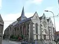La façade et le flanc.