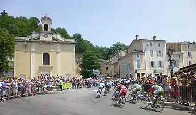 Le temple protestant (place Châteaurat).