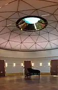 La salle de bal.