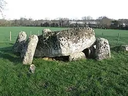 Dolmen sud de la Pierre Levée