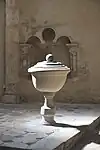 Fonts baptismaux en pierre