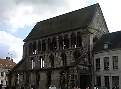 L'église Saint-Pierre.