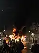 Incendie d’un bus à Dublin pendant les émeutes.