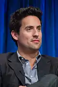 Ed Weeks (en) dans le rôle du Dr Jeremy Reed.