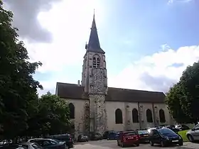 L’église Saint-Martin (XIIe&nbsp;siècle).