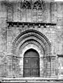 Église Notre-Dame-de-Joie : portail latéral ((Camille Enlart, début XXe&nbsp;siècle).