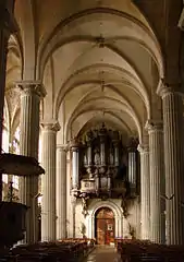 Nef principale de l'Abbaye (XVIIe&nbsp;siècle).