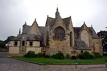 Eglise Saint Sauveur du Faou, côté Sud.