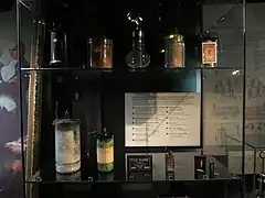 Piles électriques du XIXe siècle, de Bunsen, Leclanché...