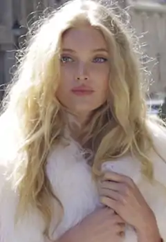 Elsa Hosk.