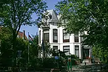Ambassade à La Haye.