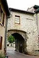 Enceinte de Saint-Genis (côté intérieur).