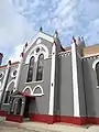 Entrée de droite de la Basilique de l'Immaculée-Conception de Ouidah