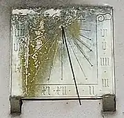 Cadran solaire.