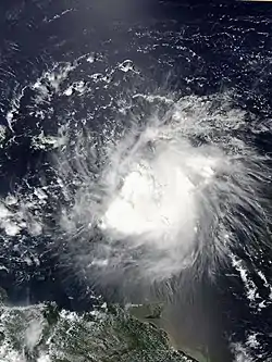 Erika le 27 août à 17&nbsp;h&nbsp;25 UTC