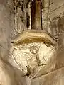 Bas-côté sud, 2e&nbsp;travée, cul-de-lampe dans l'angle sud-est.