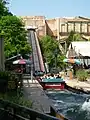 Bateaux au pied de l'ascension.