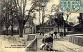 Ouvriers des usines vers 1907.