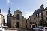Église Saint-Mathurin.