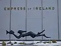 La Grande Nageuse en 2007 devant le pavillon Empress of Ireland à Pointe-au-Père à l'est de Rimouski