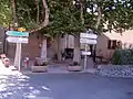 Foix, moins de 10&nbsp;000 habitants mais préfecture du département de l'Ariège.