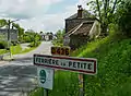 La départementale D436 à Ferrière-la-Petite.
