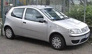 Fiat Punto II Phase 2, 3&nbsp;portes (à partir de 2007).