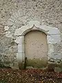 l'ancienne porte latérale.