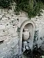 Fontaine sur le chemin de Saint-Roch aux bords de l'Agoût.