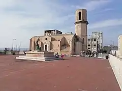Église Saint-Laurent, vue du sud-ouest.