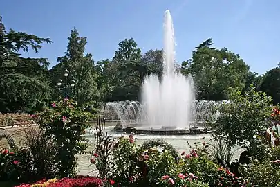 La fontaine du bassin central.