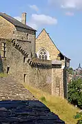 La chapelle vue du donjon.