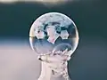 Bulle d'eau gelée