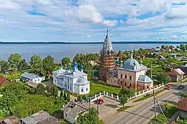 Église Saint-Basile et église de la Présentation de la Bienheureuse Vierge Marie.