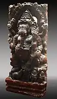 Ganesh et sa Shakti. Fragment de char de procession (ratha). Bois. XVIIIe – XIXe&nbsp;siècles. Tamil Nadu