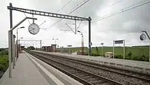 Les voies et quais de la halte ferroviaire