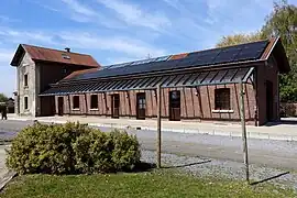 Aile basse, où étaient accueillis les voyageurs.