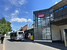 Image illustrative de l’article Gare de Saint-Cyr