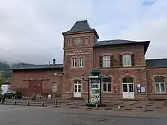 Bâtiment côté cour.