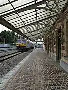 Marquise du bâtiment.