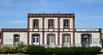 Bâtiment voyageurs en 2008.