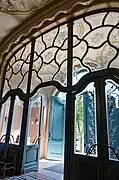 Entrée principale. Décor Art nouveau