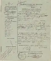 Certificat pour l'obtention d'un passeport, délivré par la préfecture de police de Paris, le 12 juin 1835. Il est indiqué que George Sand mesure 1,58 mètre. L'écrivain signe le formulaire, A. Dudevant.